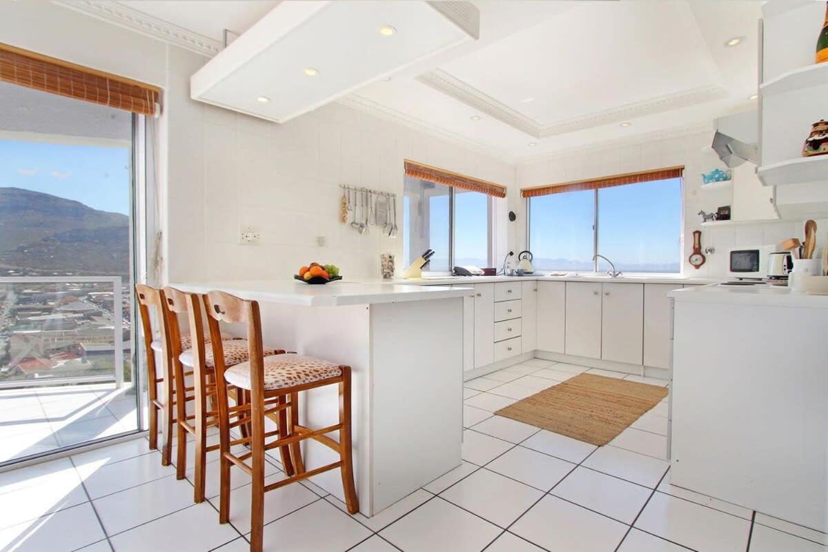 Crow'S Nest Fish Hoek Extérieur photo